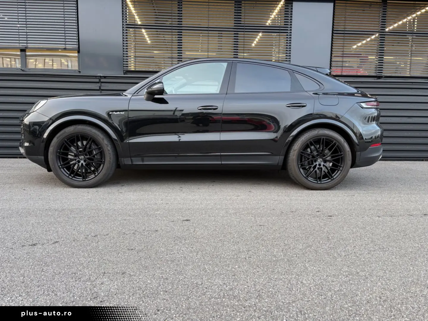 PORSCHE Cayenne Coupe E-Hybrid-BOSE-LUFT-PANO-PAS-21&hellip;