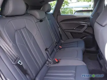 AUDI Q5 TDI qu. 2x S line Navi Luftf. Tech pro 4xSHZ