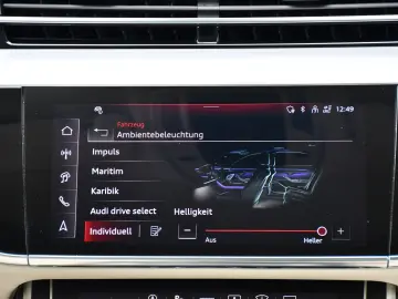 AUDI A8 50TDI Lang Exclusive Night.V B&O 3xTV Pano