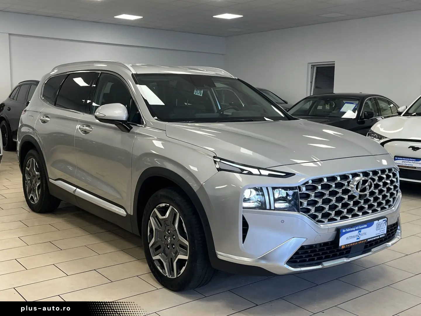 HYUNDAI Santa Fe Prime Plug-In Hybrid 4WD AHK Krell ACC