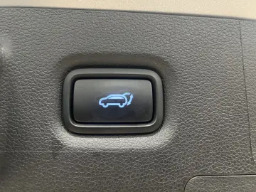 HYUNDAI Santa Fe Prime Plug-In Hybrid 4WD AHK Krell ACC