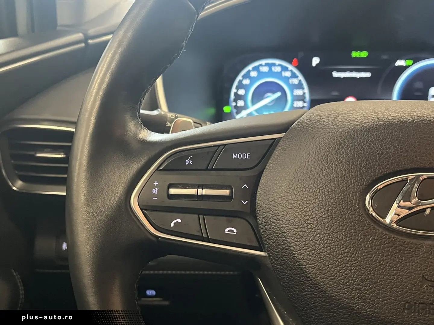 HYUNDAI Santa Fe Prime Plug-In Hybrid 4WD AHK Krell ACC