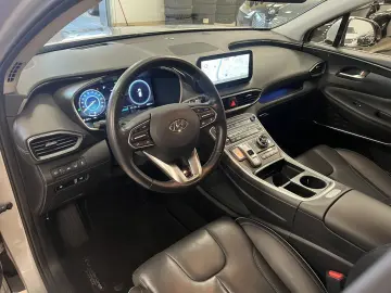 HYUNDAI Santa Fe Prime Plug-In Hybrid 4WD AHK Krell ACC