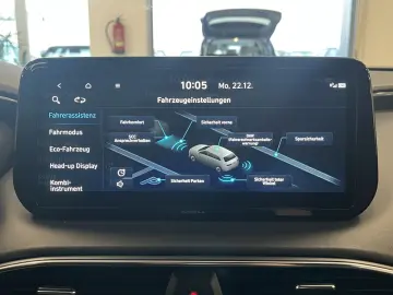 HYUNDAI Santa Fe Prime Plug-In Hybrid 4WD AHK Krell ACC