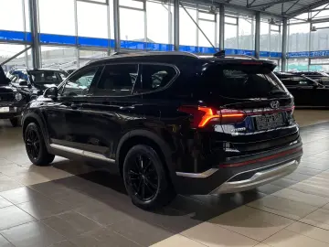 HYUNDAI Santa Fe Prime Hybrid 4WD Pano. HUD Leder LED