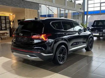 HYUNDAI Santa Fe Prime Hybrid 4WD Pano. HUD Leder LED