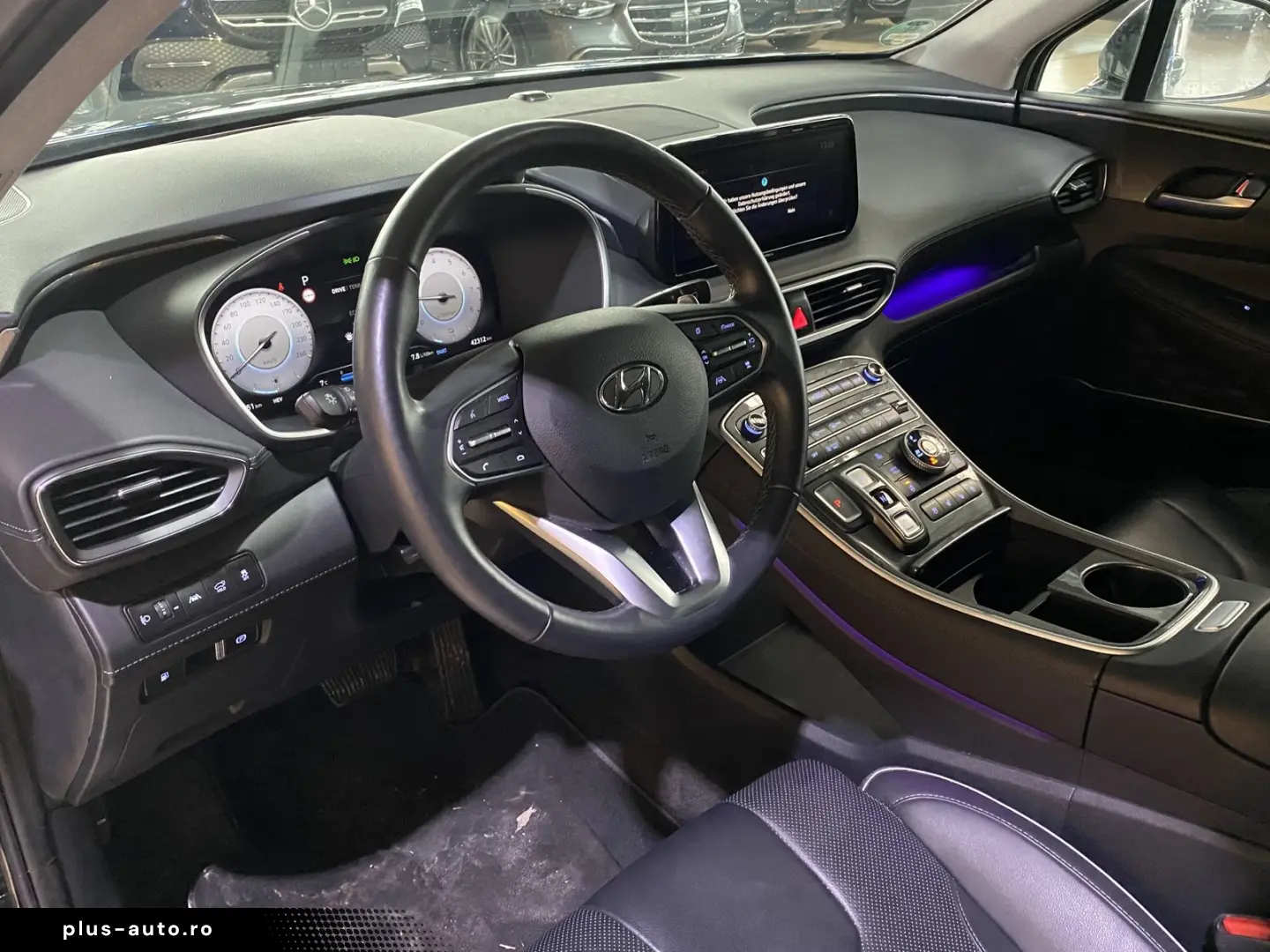 HYUNDAI Santa Fe Prime Hybrid 4WD Pano. HUD Leder LED