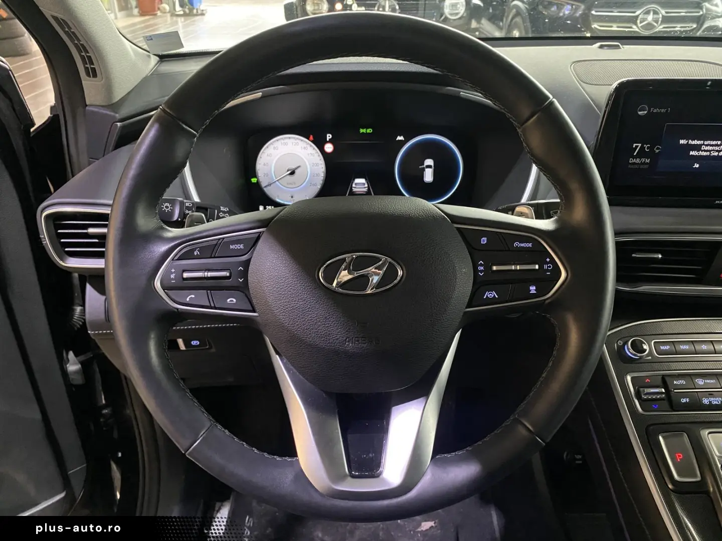 HYUNDAI Santa Fe Prime Hybrid 4WD Pano. HUD Leder LED