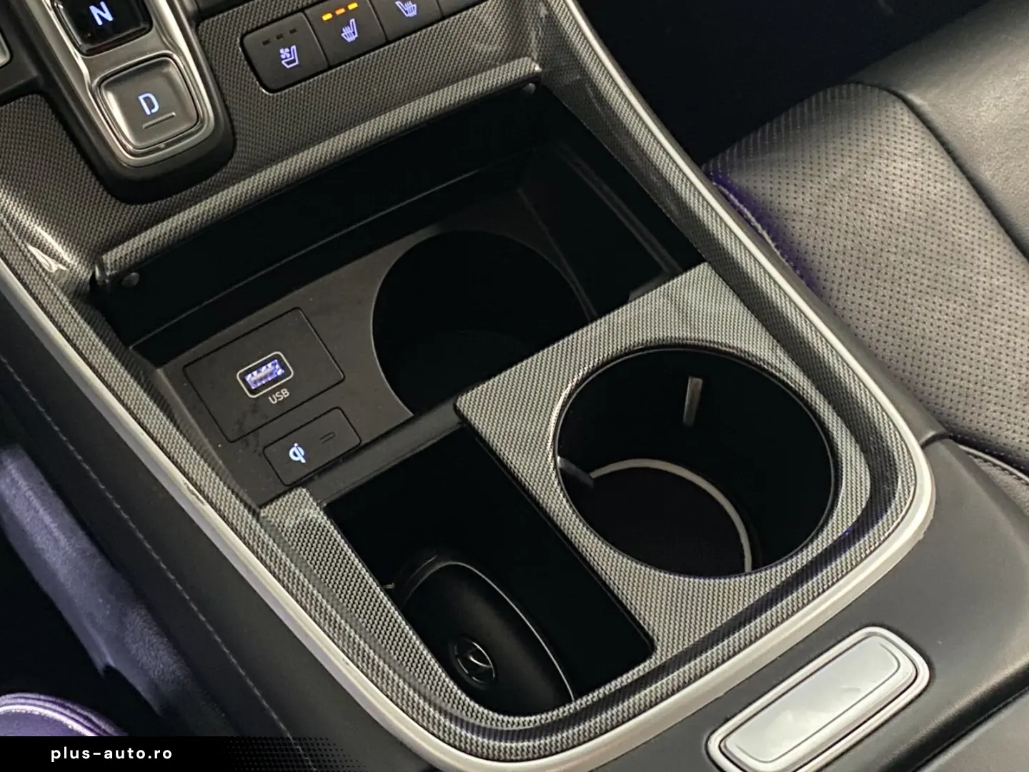 HYUNDAI Santa Fe Prime Hybrid 4WD Pano. HUD Leder LED