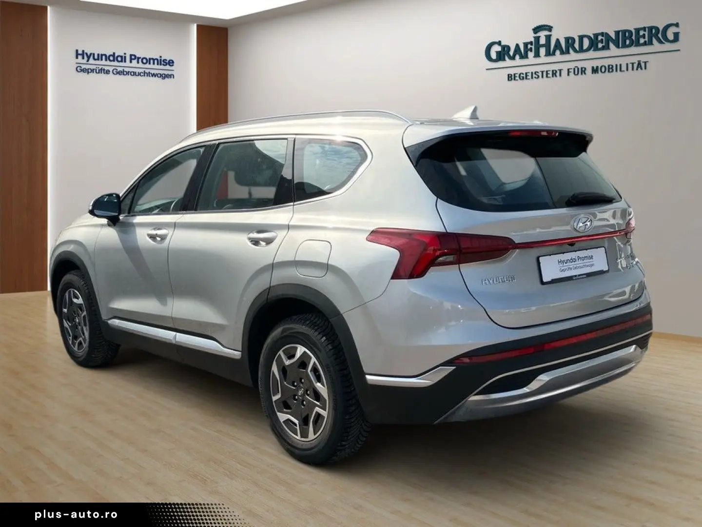 HYUNDAI Santa Fe HEV 1.6 T-GDi 6-AT Trend Hybrid 4WD