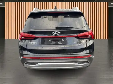 HYUNDAI Santa Fe Plug In Hybrid 4WD 7 Sitze Leder Krell