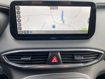 HYUNDAI Santa Fe Plug In Hybrid 4WD 7 Sitze Leder Krell