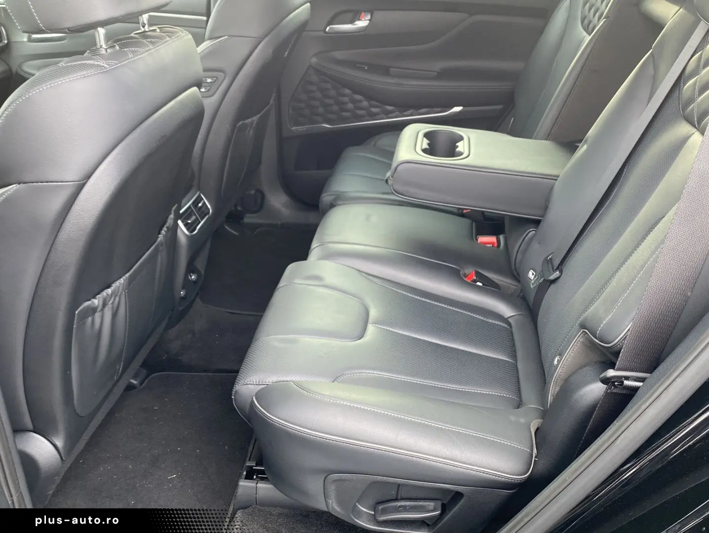 HYUNDAI Santa Fe Plug In Hybrid 4WD 7 Sitze Leder Krell