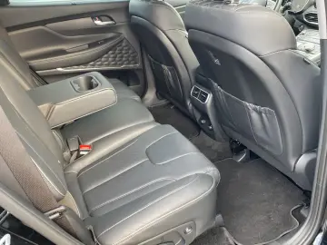 HYUNDAI Santa Fe Plug In Hybrid 4WD 7 Sitze Leder Krell