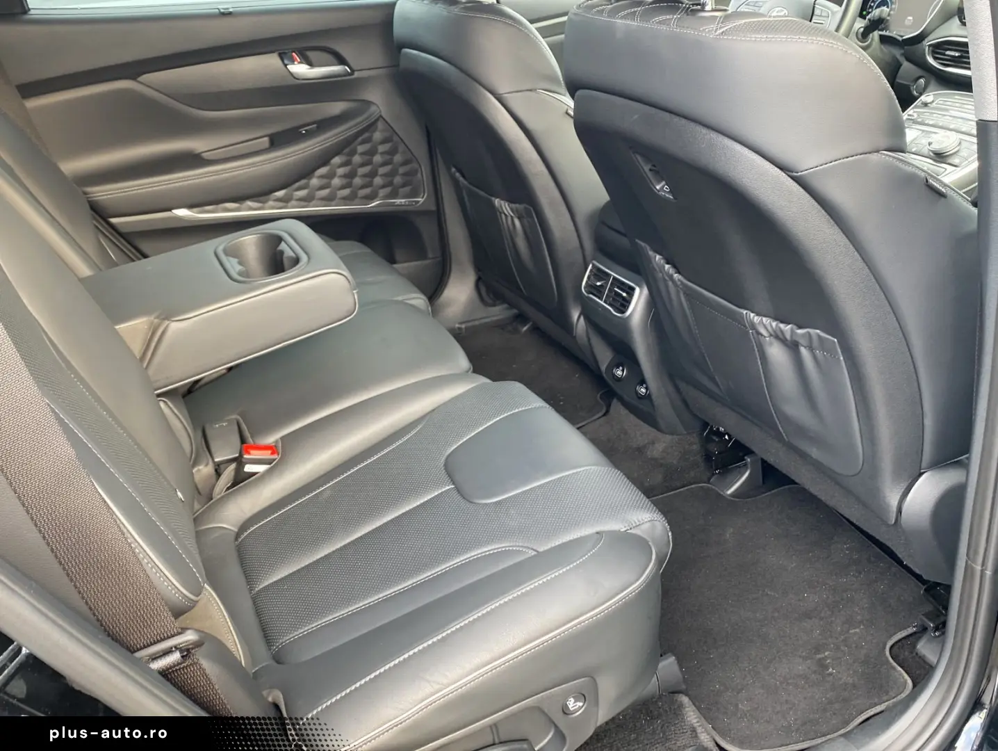 HYUNDAI Santa Fe Plug In Hybrid 4WD 7 Sitze Leder Krell