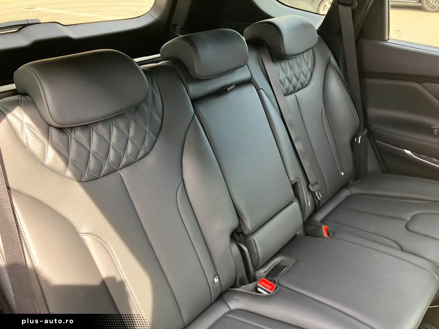 HYUNDAI Santa Fe 1.6 T-GDI Signature PHEV 4WD Krell 360