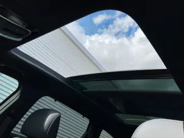 HYUNDAI Santa Fe 1.6 T-GDI Signature PHEV 4WD Krell 360