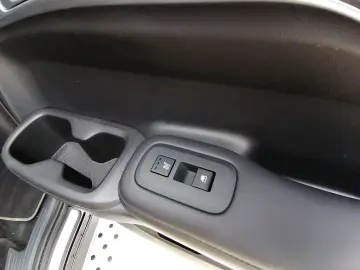 HYUNDAI SANTA FE HEV SIGNATURE TRITTBRETTER KAMERA LED K