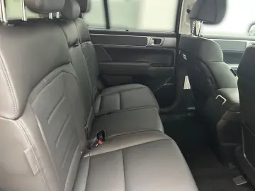 HYUNDAI Santa Fe HEV MY25 1.6 T-GDI Aut. 4WD INTRO  LED