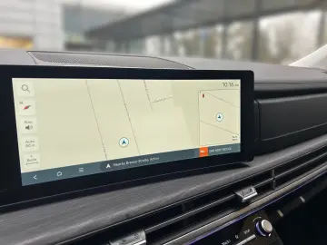 HYUNDAI Santa Fe HEV MY25 1.6 T-GDI Aut. 4WD INTRO  LED