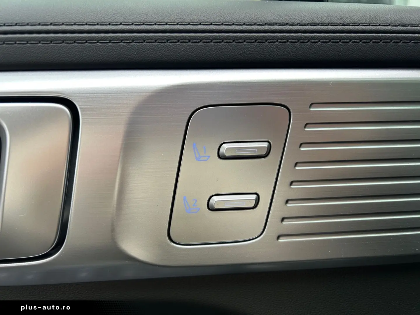 HYUNDAI Santa Fe HEV MY25 1.6 T-GDI Aut. 4WD INTRO  LED