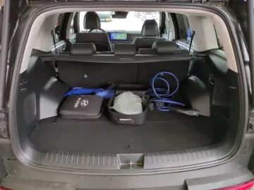 HYUNDAI SANTA FE PHEV 1.6 AT 4WD Signature Komf-P.Tech-P