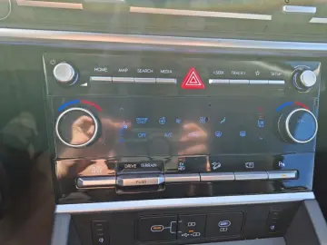 HYUNDAI SANTA FE PHEV 1.6 AT 4WD Signature Komf-P Tech-P