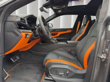 LAMBORGHINI Urus S 4.0 TV Selezione Garantie 27 Finanzierung