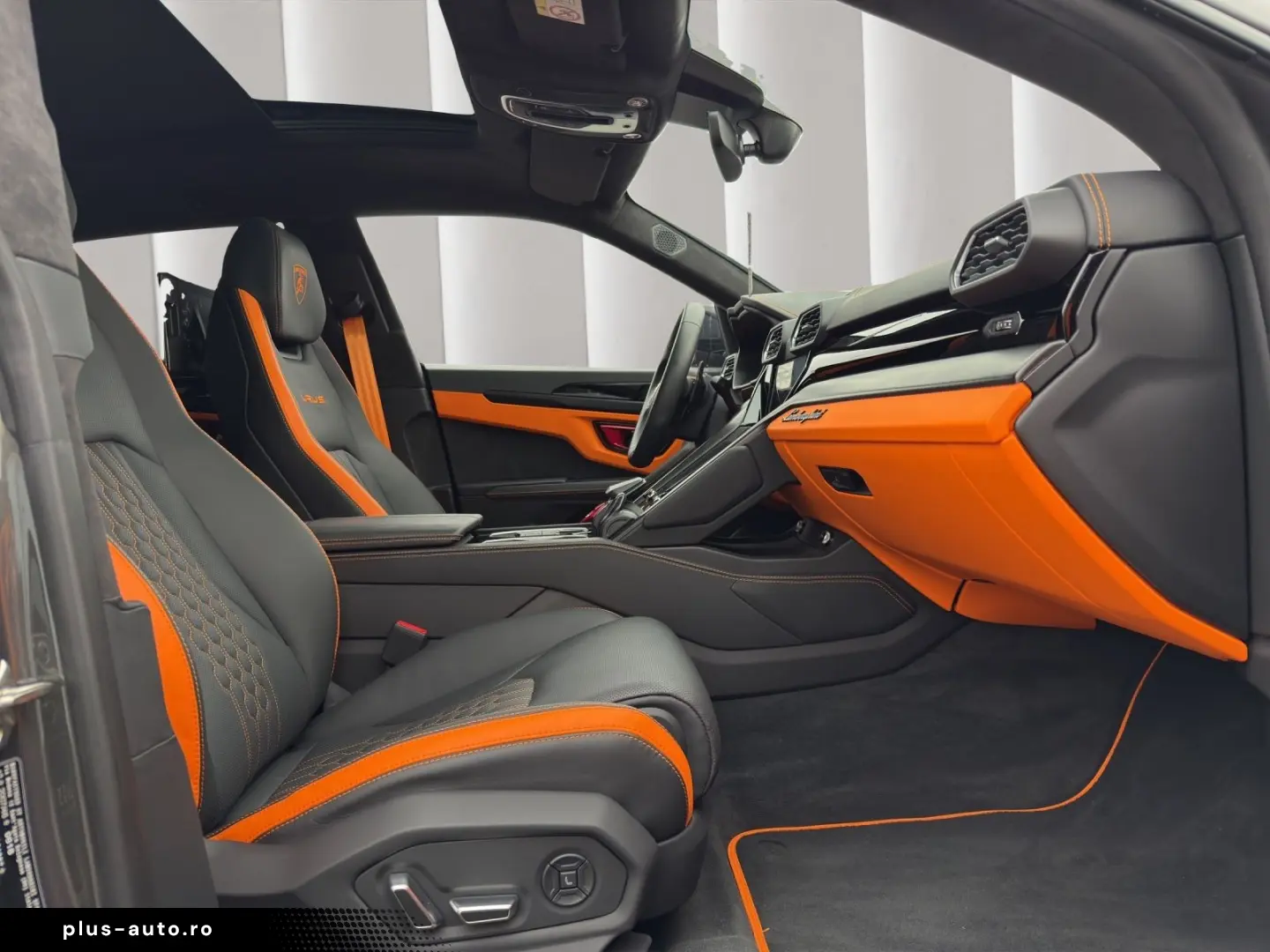 LAMBORGHINI Urus S 4.0 TV Selezione Garantie 27 Finanzierung