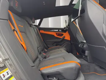 LAMBORGHINI Urus S 4.0 TV Selezione Garantie 27 Finanzierung