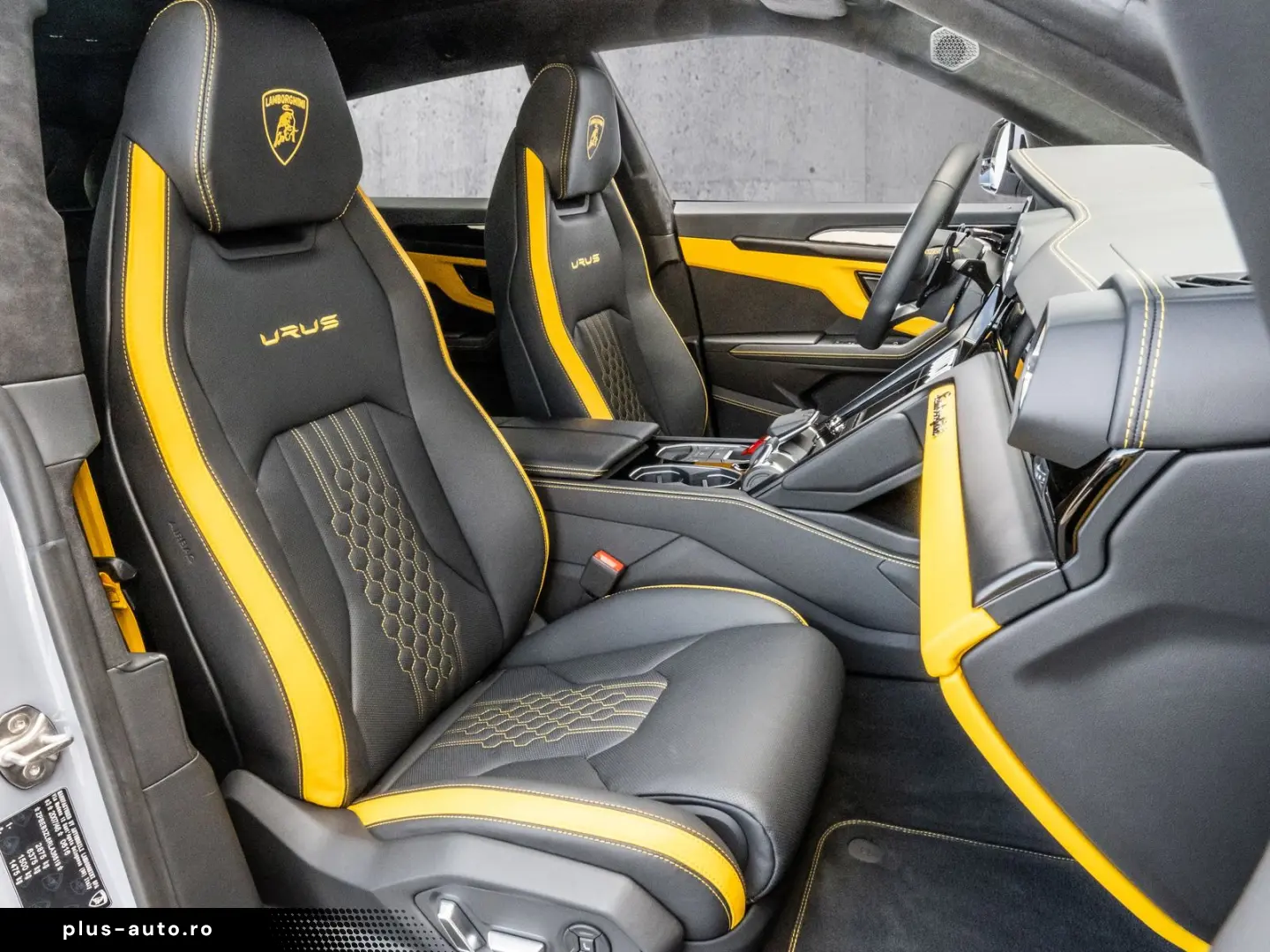 LAMBORGHINI Urus S Grigio Acheso