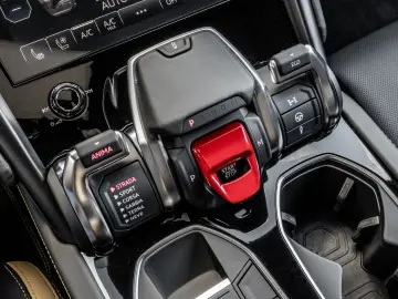 LAMBORGHINI Urus S Grigio Acheso