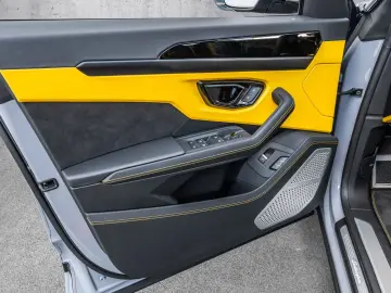 LAMBORGHINI Urus S Grigio Acheso