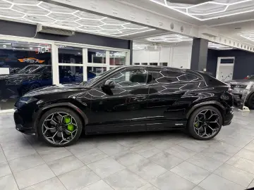 LAMBORGHINI Urus Performante  Pano Carbon Akrapovic Garantie