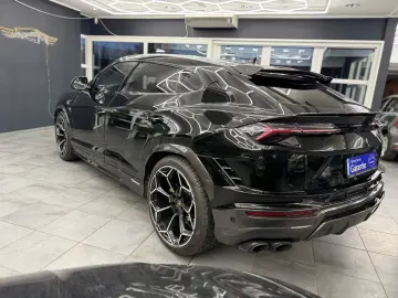 LAMBORGHINI Urus Performante  Pano Carbon Akrapovic Garantie