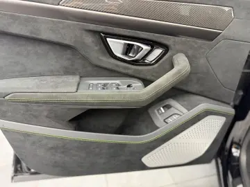 LAMBORGHINI Urus Performante  Pano Carbon Akrapovic Garantie