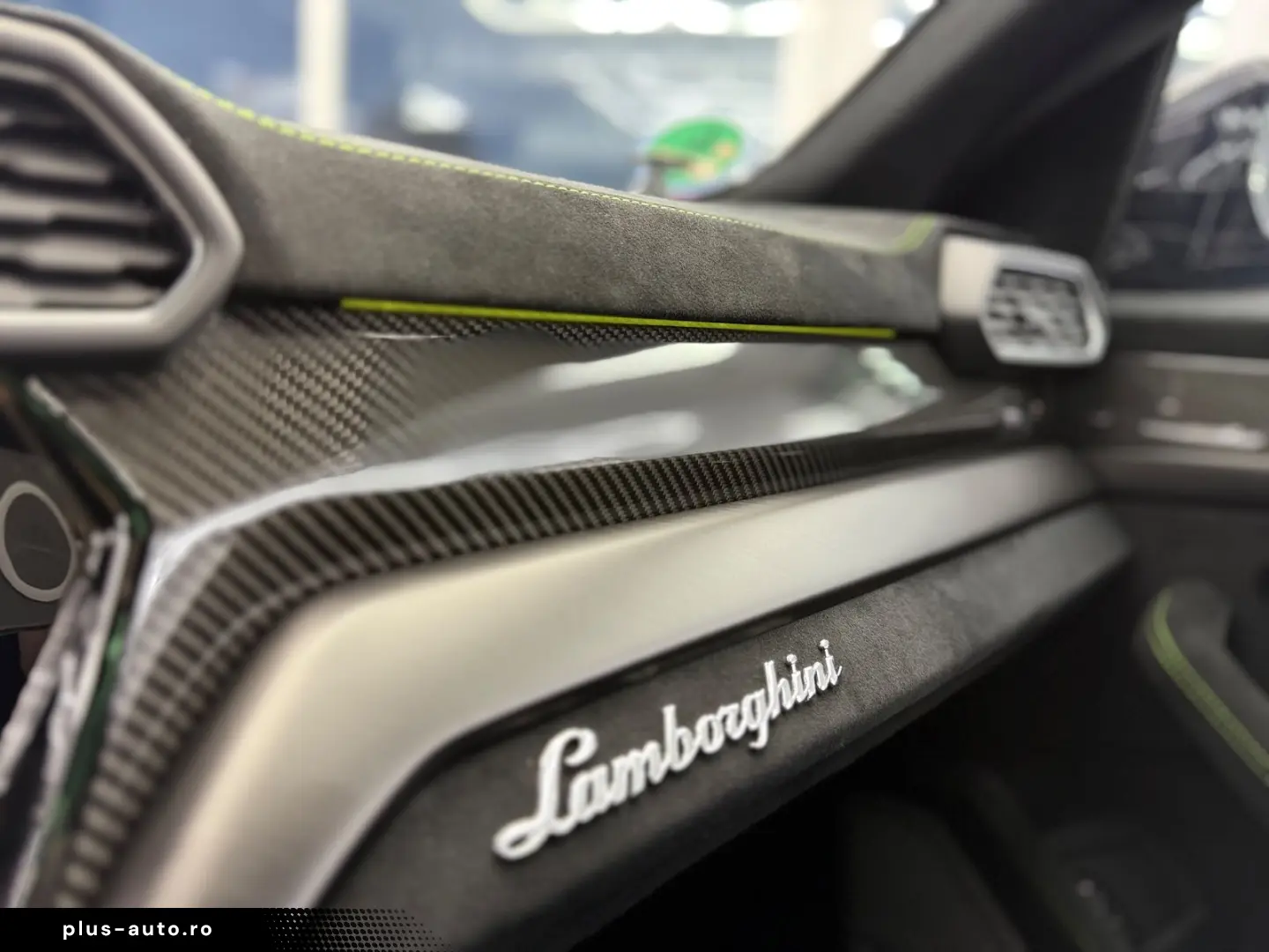 LAMBORGHINI Urus Performante  Pano Carbon Akrapovic Garantie