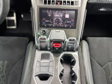 LAMBORGHINI Urus Performante  Pano Carbon Akrapovic Garantie