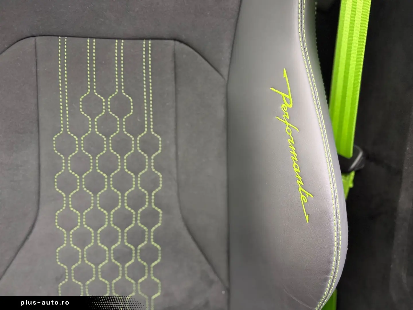 LAMBORGHINI Urus Performante  Pano Carbon Akrapovic Garantie