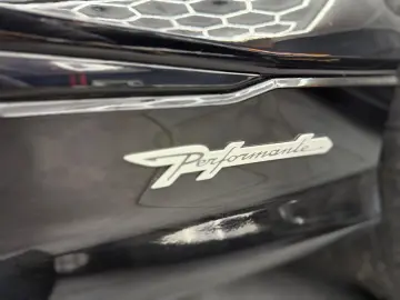 LAMBORGHINI Urus Performante  Pano Carbon Akrapovic Garantie
