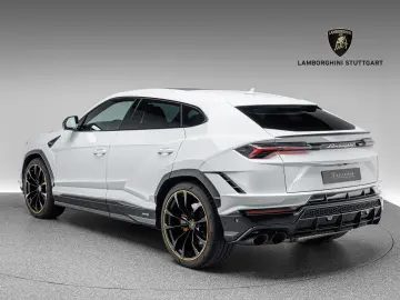 LAMBORGHINI Urus S