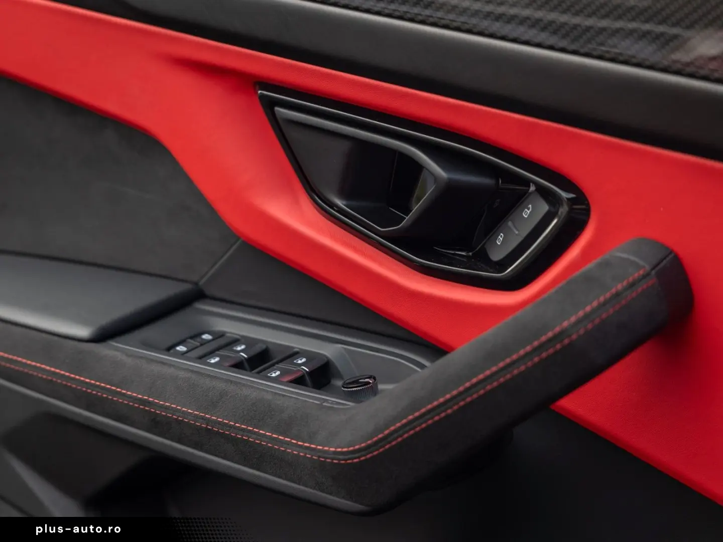 LAMBORGHINI Urus S   Akrapovic   Carbon Interior   PPF
