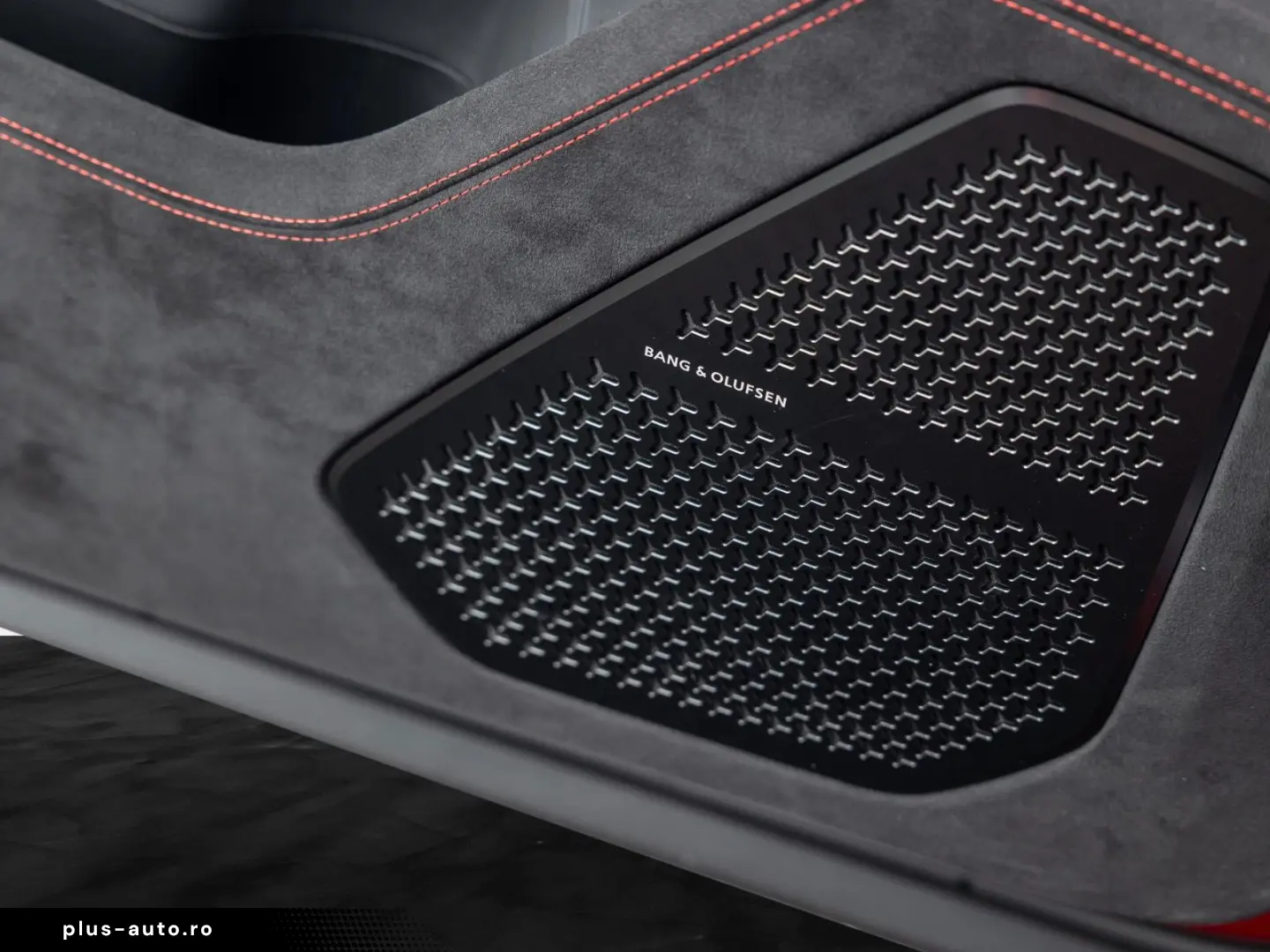 LAMBORGHINI Urus S   Akrapovic   Carbon Interior   PPF