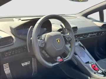 LAMBORGHINI Huracán EVO Spyder MY24  PPF LIFT SERVICE NEU