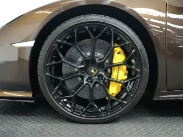 LAMBORGHINI Huracan Tecnica AdPersonam CARBON LIFT SENSONUM