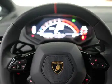 LAMBORGHINI Huracan Tecnica AdPersonam CARBON LIFT SENSONUM