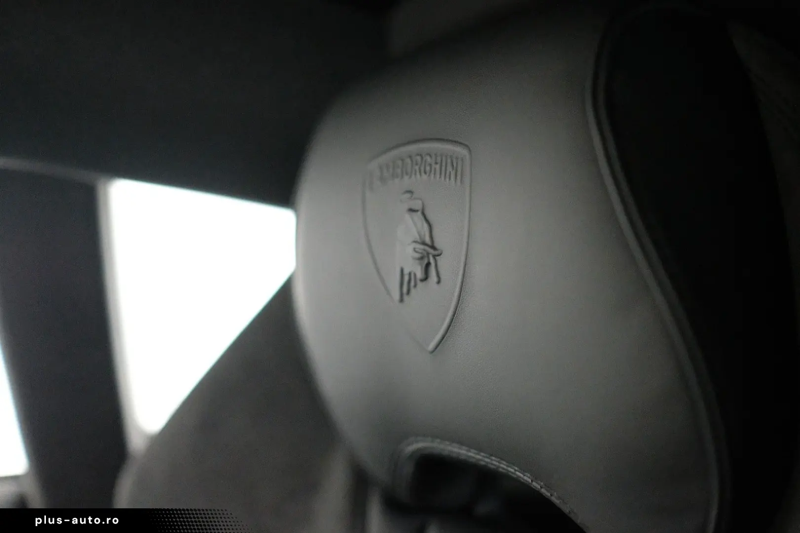 LAMBORGHINI Huracan Tecnica AdPersonam CARBON LIFT SENSONUM