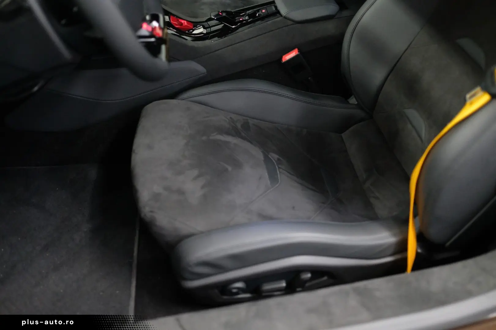 LAMBORGHINI Huracan Tecnica AdPersonam CARBON LIFT SENSONUM