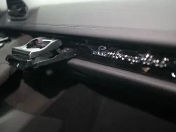 LAMBORGHINI Huracan Tecnica AdPersonam CARBON LIFT SENSONUM