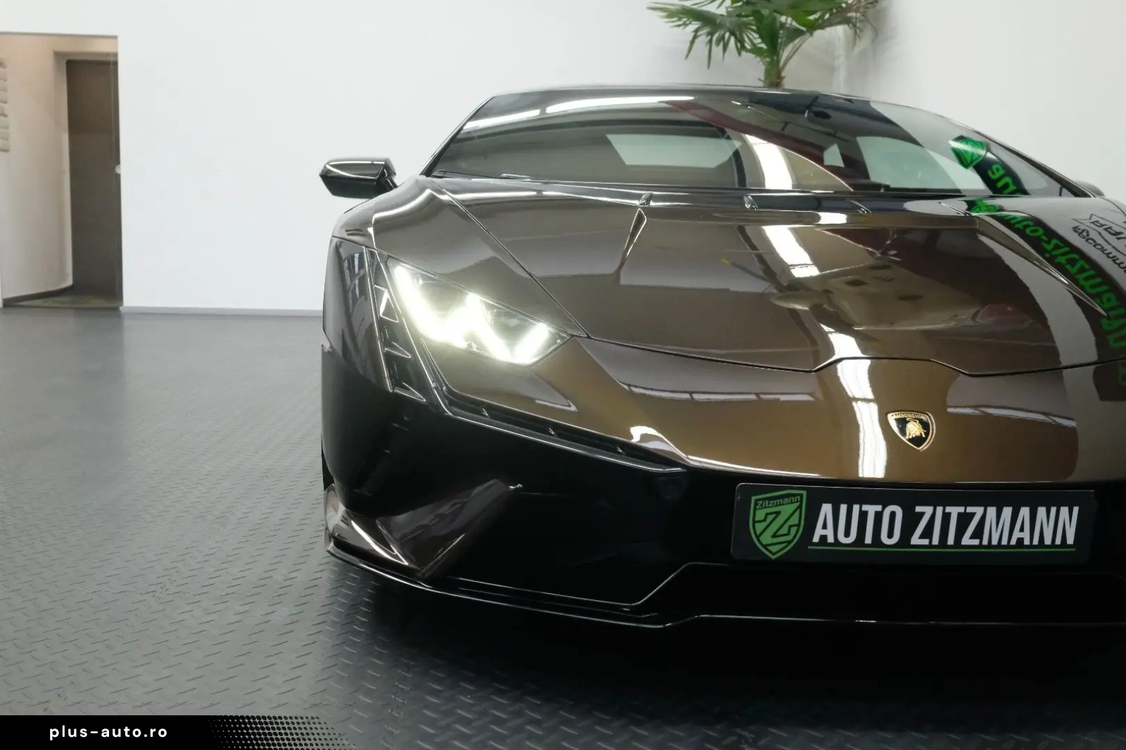 LAMBORGHINI Huracan Tecnica AdPersonam CARBON LIFT SENSONUM